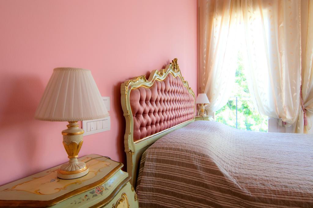 B&B La Porta Rossa Noale Bagian luar foto